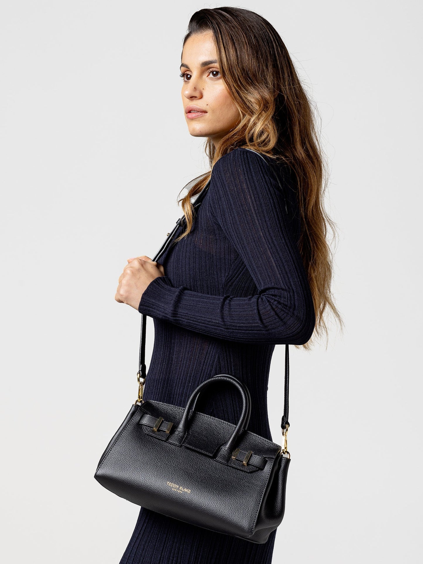 Gigi Low Dollarino 11" - Black