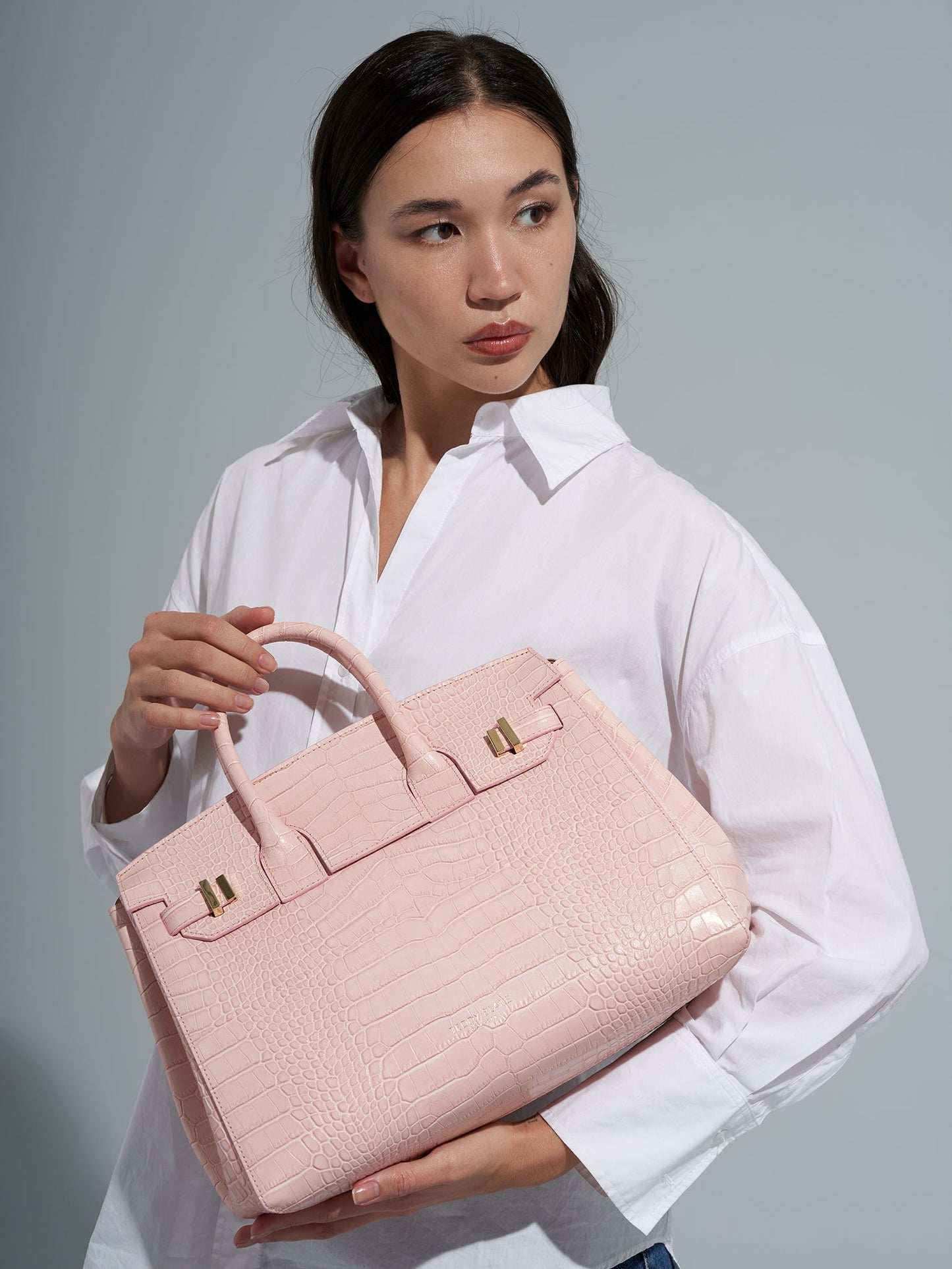 Gigi Croco 13" - Light Pink