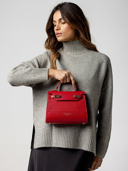 Kim Stampato 9" - Red Sample