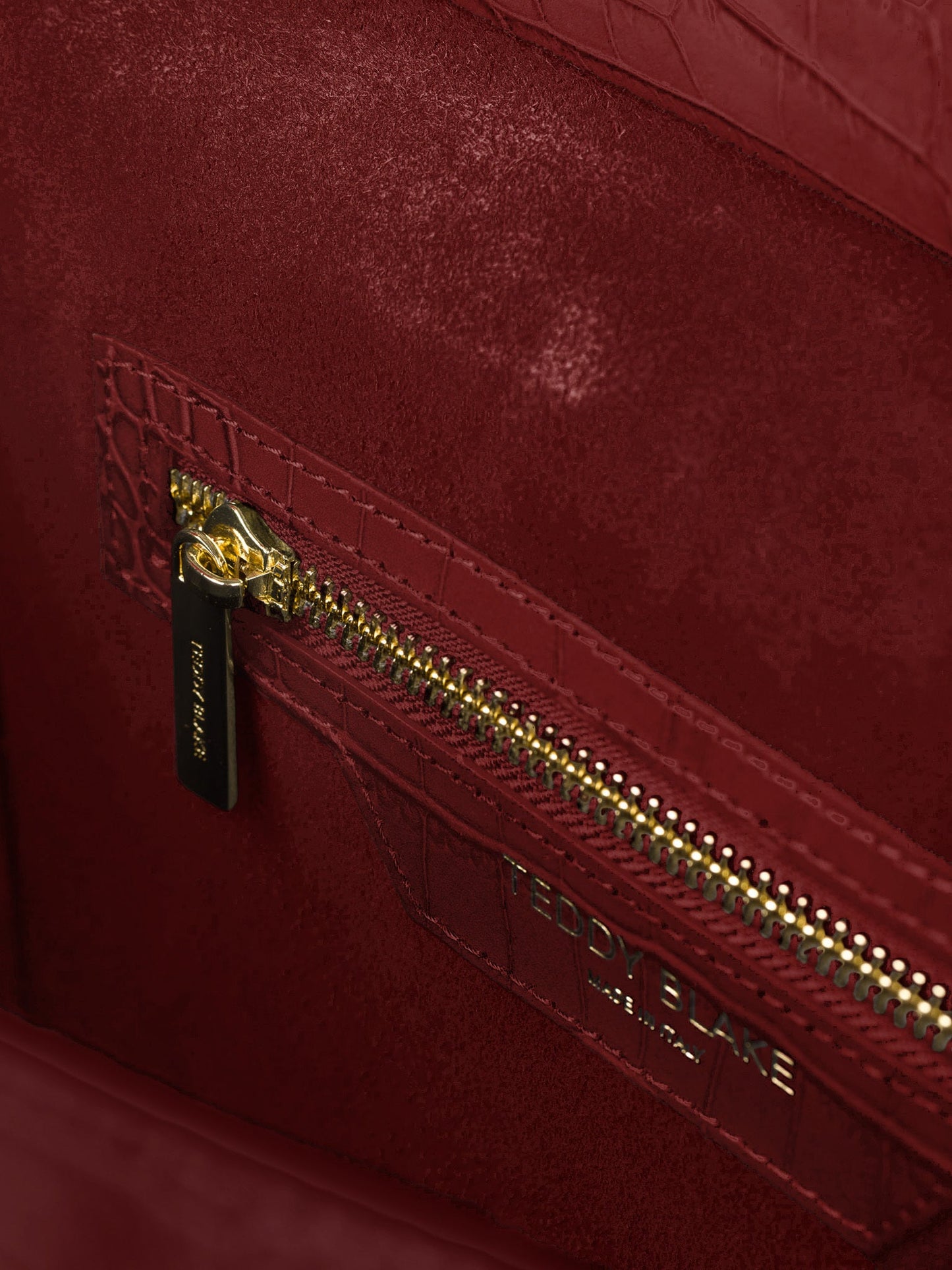 Gigi Croco  11" - Red