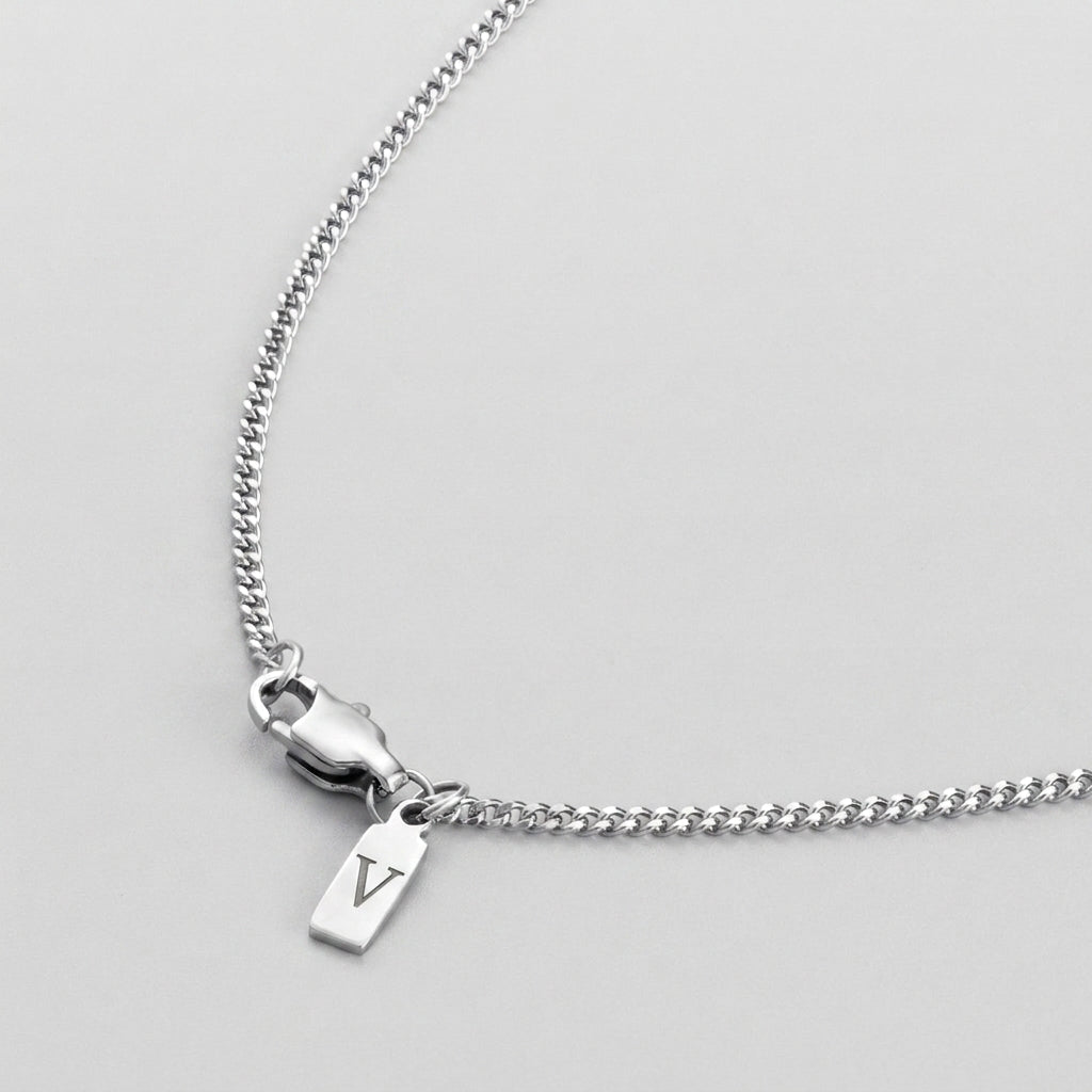 Minimal Curb Chain
