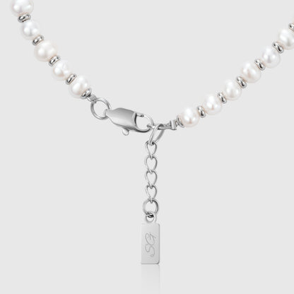 Classic Pearl Necklace