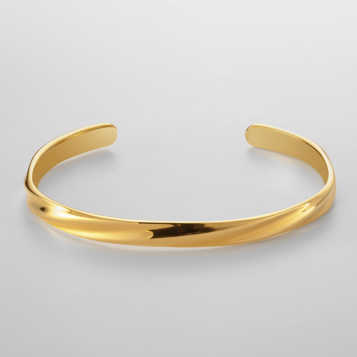 Twisted Unisize Cuff