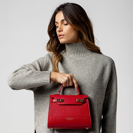 Kim Stampato 9" - Red Sample