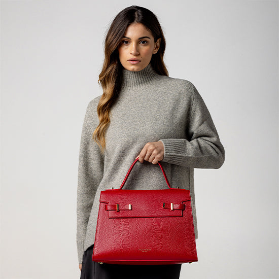 Ava  14" - Red