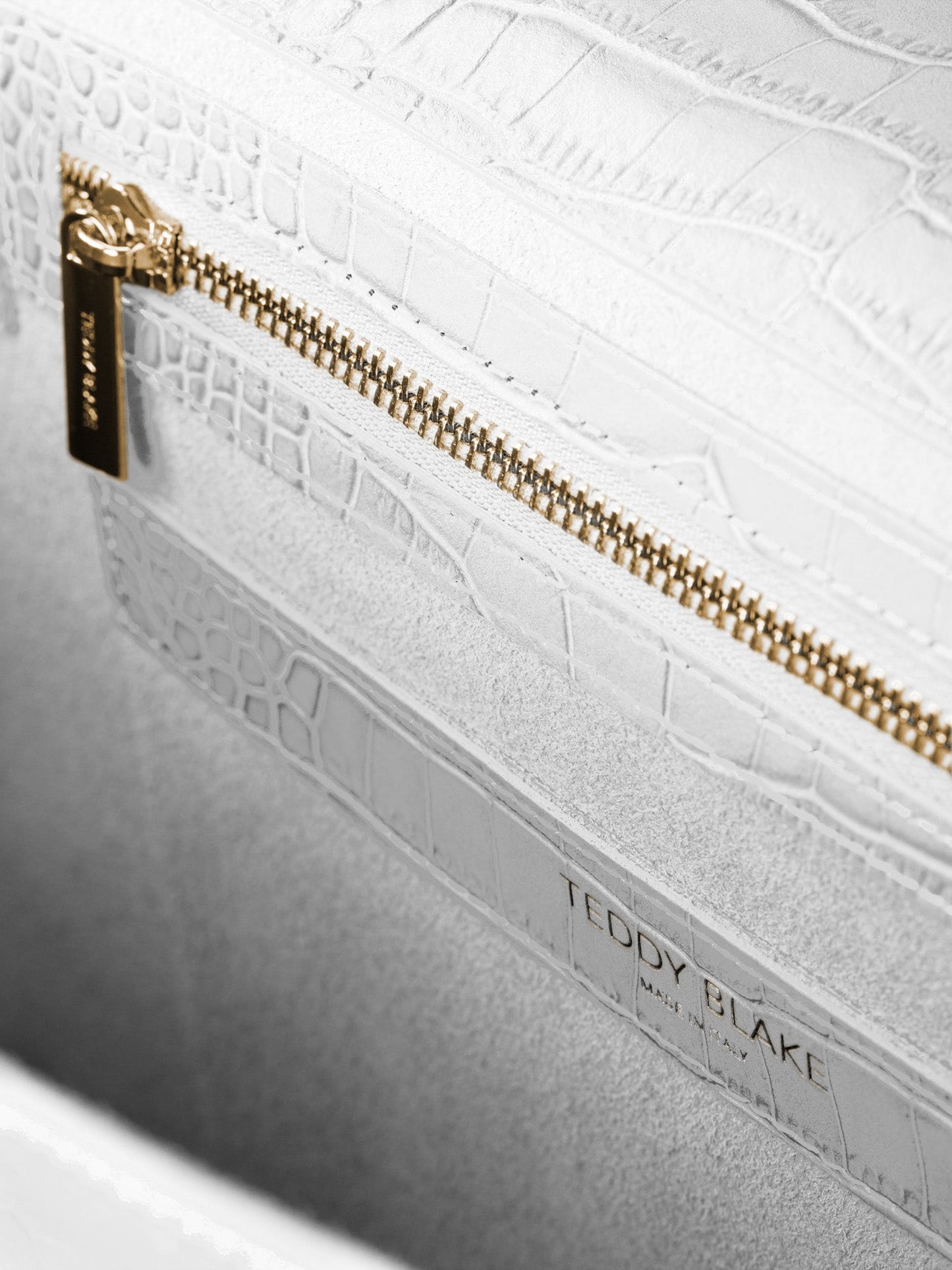 Ava Croco  14" - White